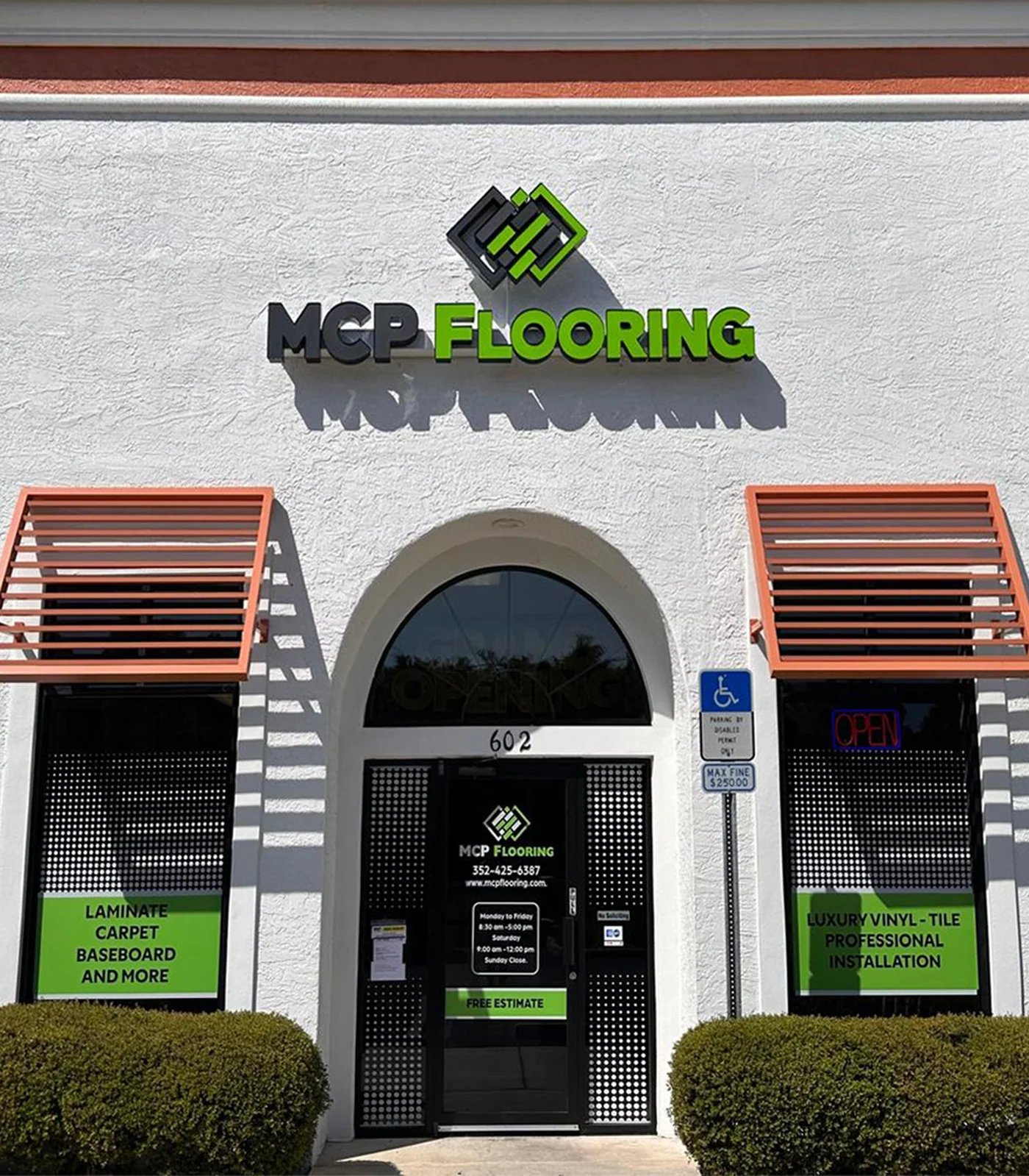 The MCP Flooring showroom on US-441 in Summerfield, FL 34491